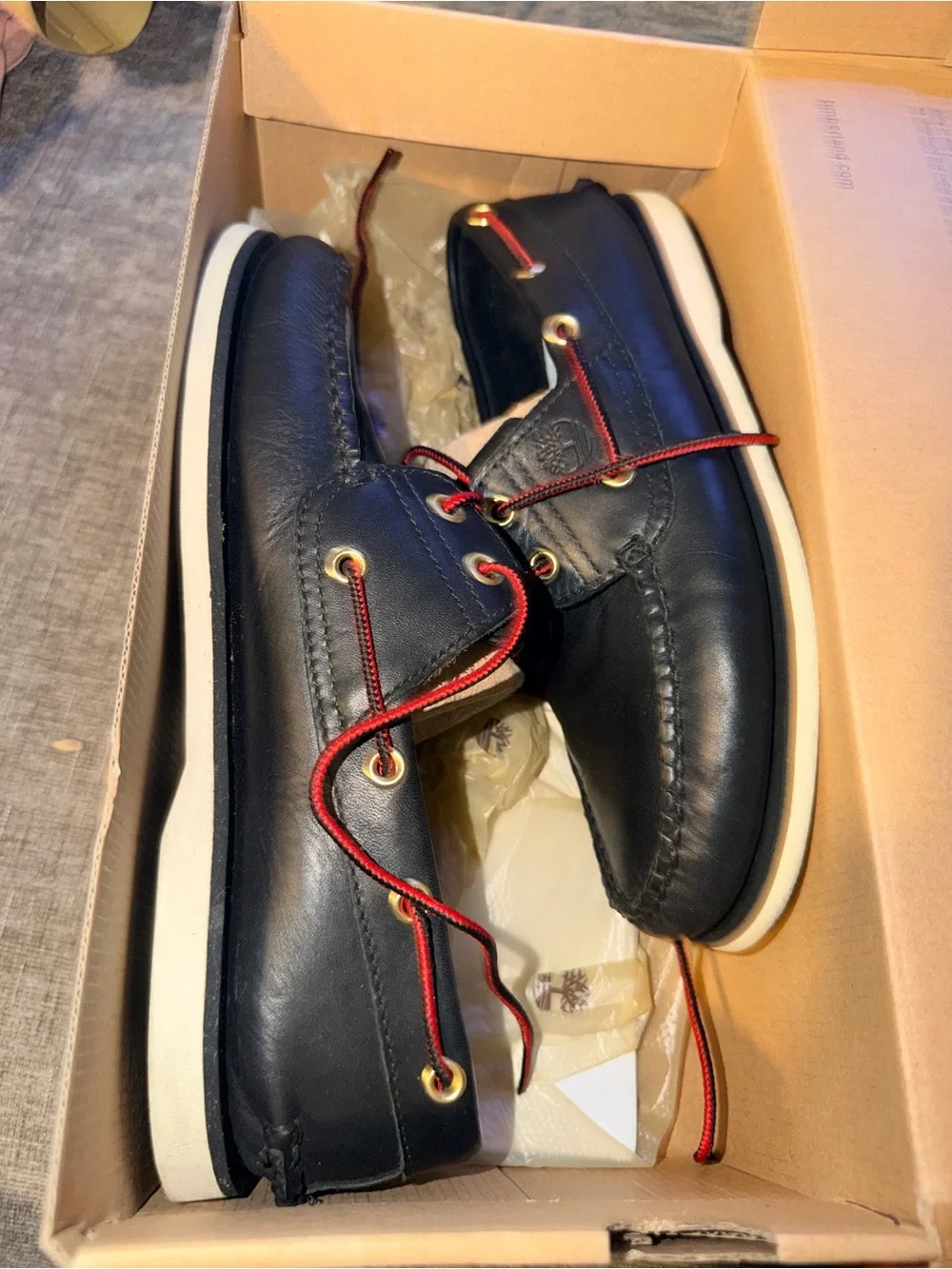 Timberland Classic 2-Eye Boat Shoes Black Leather Red Laces Men’s Size 8